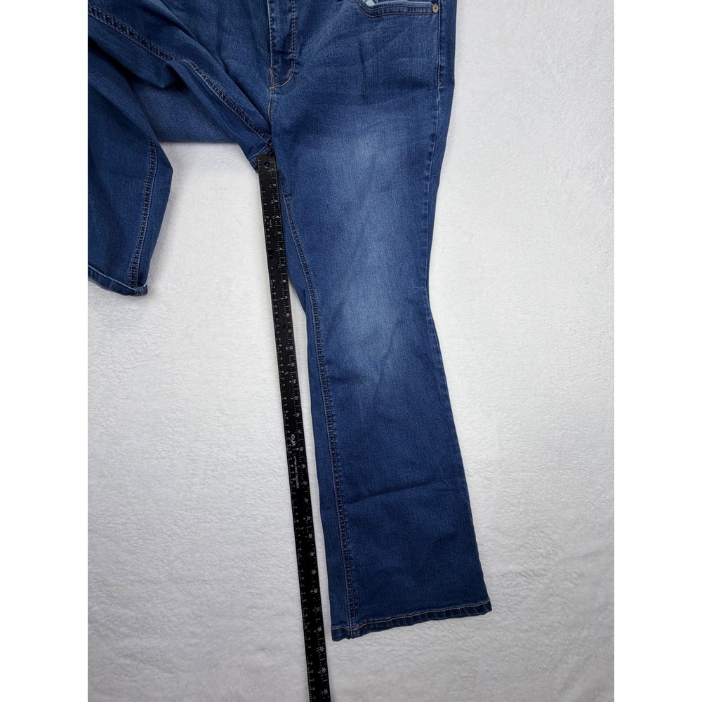 Faded Glory Womens 18P Core Bootcut Jeans Medium Wash Blue Stretch Denim Petite - Picture 4 of 6